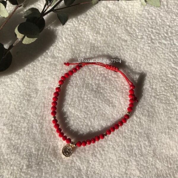 Pulsera de san Benito roja