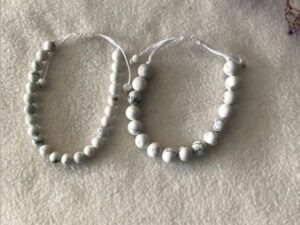 Pulseras de Howlita blanca